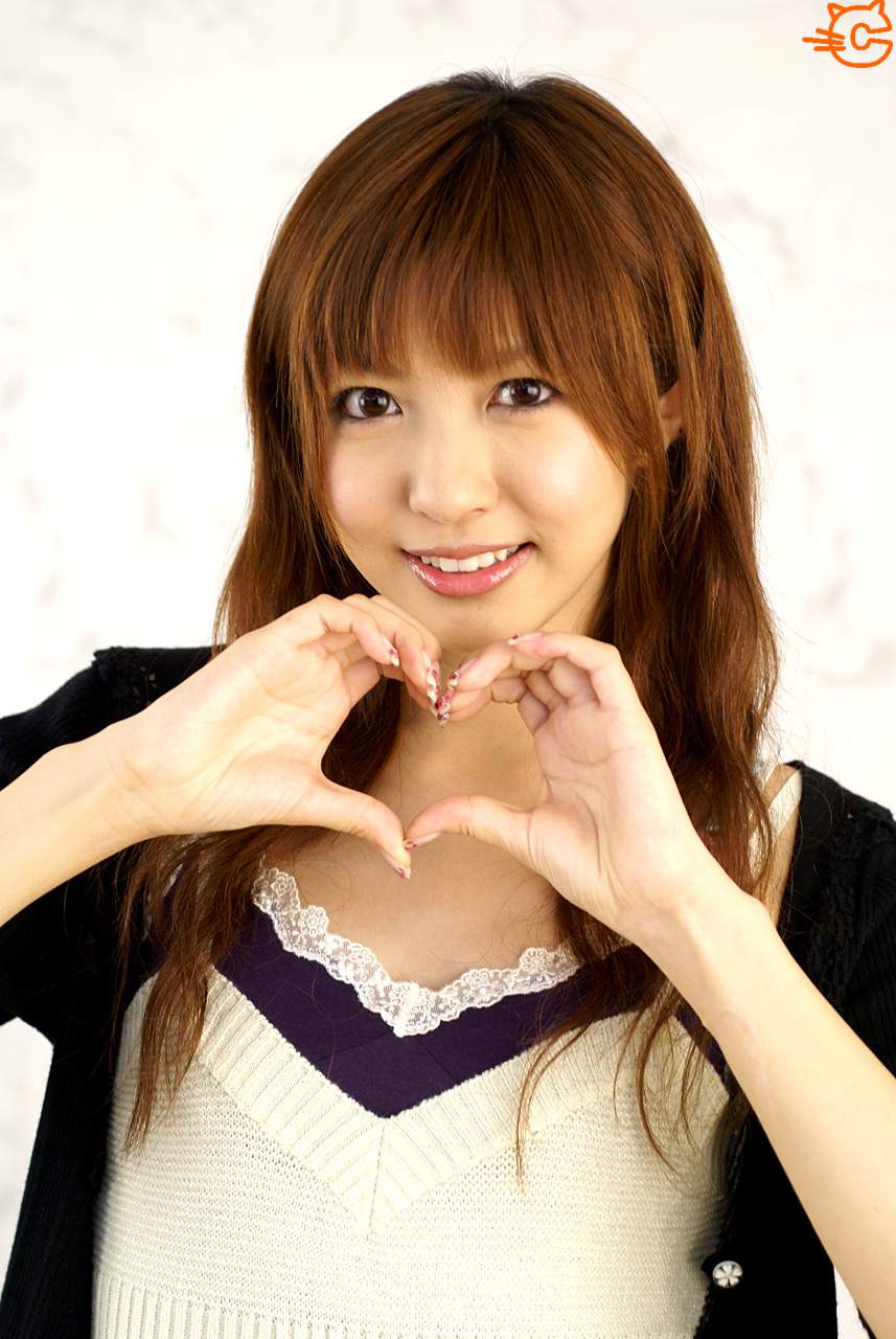 Aizaki 相崎琴音